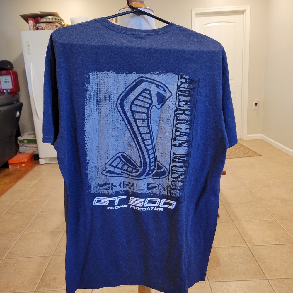 🚘EUC~SHELBY GRAPHIC TEE SHORT SLEEVE